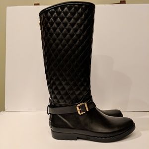 Guess rain boots